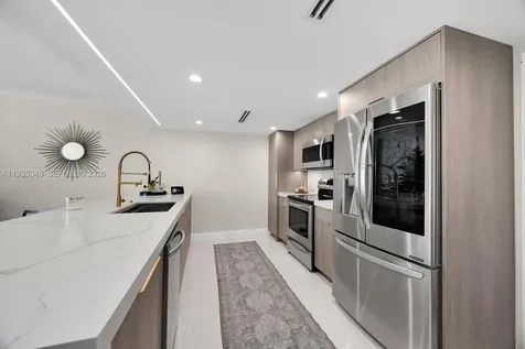 155 Ocean Lane Drive Key Biscayne FL 33149