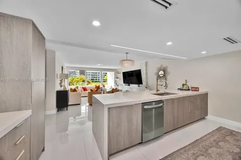 155 Ocean Lane Drive Key Biscayne FL 33149