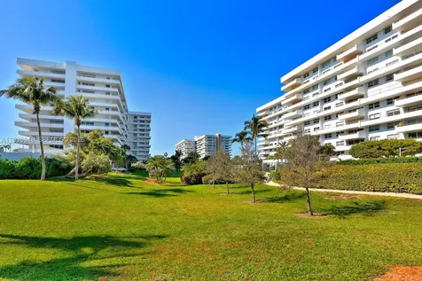 155 Ocean Lane Drive Key Biscayne FL 33149