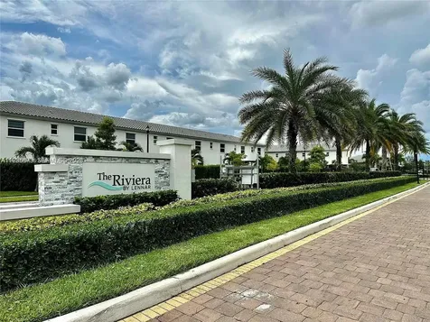 2661 SE 10th Street Homestead FL 33035