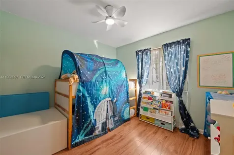 1958 NW 79th Way Pembroke Pines FL 33024