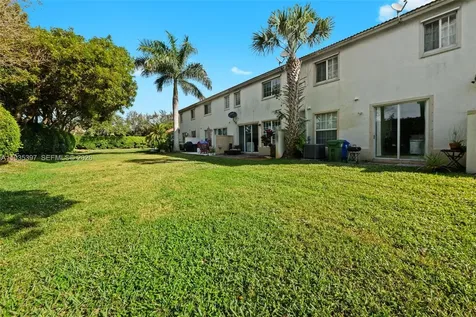 1958 NW 79th Way Pembroke Pines FL 33024