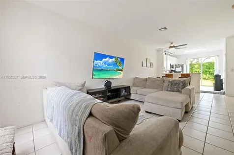 1958 NW 79th Way Pembroke Pines FL 33024