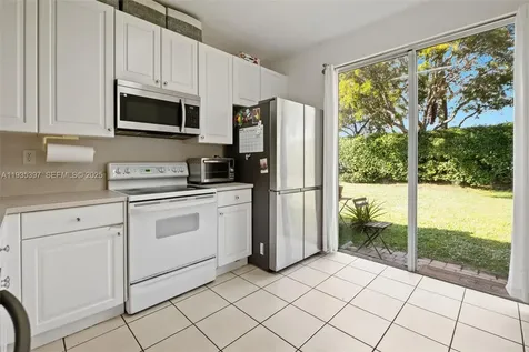 1958 NW 79th Way Pembroke Pines FL 33024
