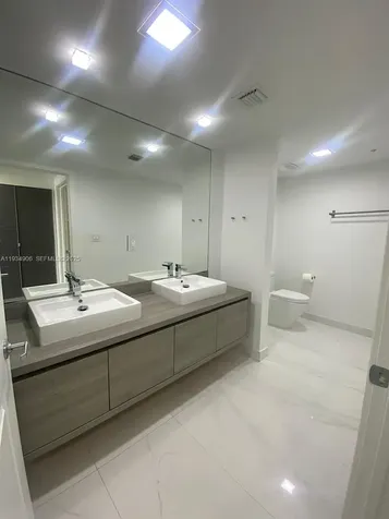 400 Sunny Isles Boulevard Sunny Isles Beach FL 33160