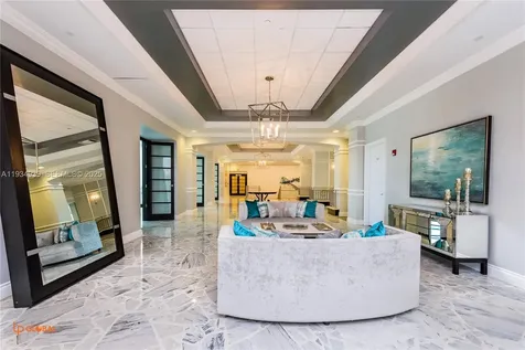 2501 S Ocean Drive Hollywood FL 33019