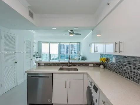 2501 S Ocean Drive Hollywood FL 33019