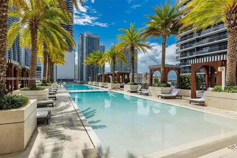 801 S Miami Avenue Miami FL 33130