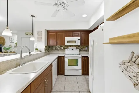 6358 Milk Wagon Lane Miami Lakes FL 33014