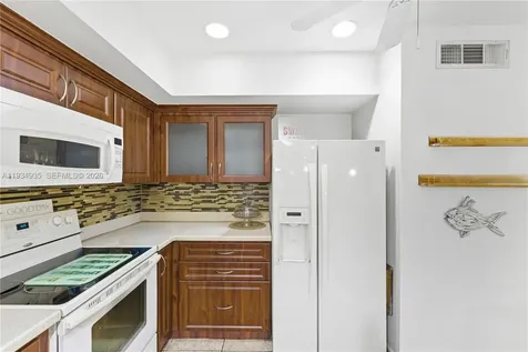 6358 Milk Wagon Lane Miami Lakes FL 33014