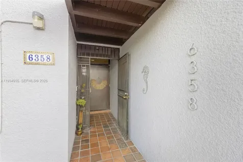 6358 Milk Wagon Lane Miami Lakes FL 33014