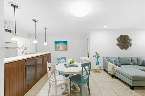 6358 Milk Wagon Lane Miami Lakes FL 33014
