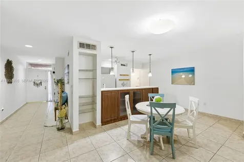 6358 Milk Wagon Lane Miami Lakes FL 33014