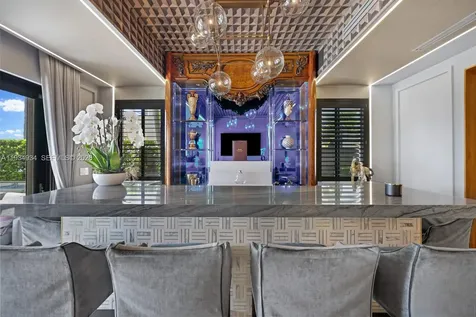 176 S Hibiscus Drive Miami Beach FL 33139