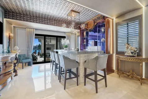 176 S Hibiscus Drive Miami Beach FL 33139