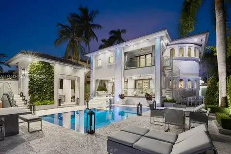 176 S Hibiscus Drive Miami Beach FL 33139