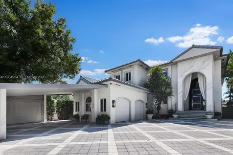 176 S Hibiscus Drive Miami Beach FL 33139