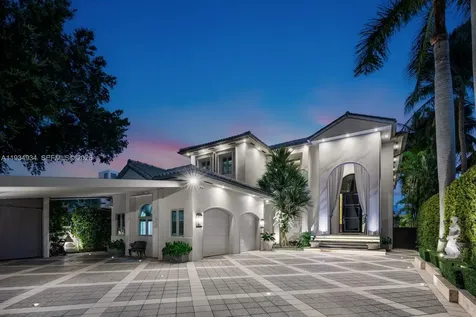 176 S Hibiscus Drive Miami Beach FL 33139