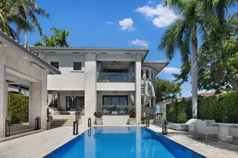 176 S Hibiscus Drive Miami Beach FL 33139