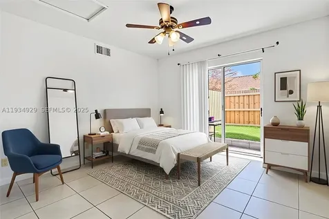 1845 Old Moultrie St Augustine FL 32084