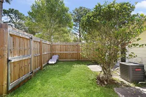 1845 Old Moultrie St Augustine FL 32084
