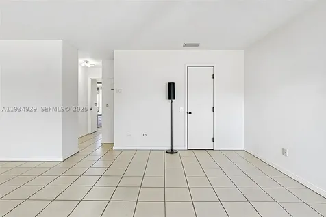 1845 Old Moultrie St Augustine FL 32084
