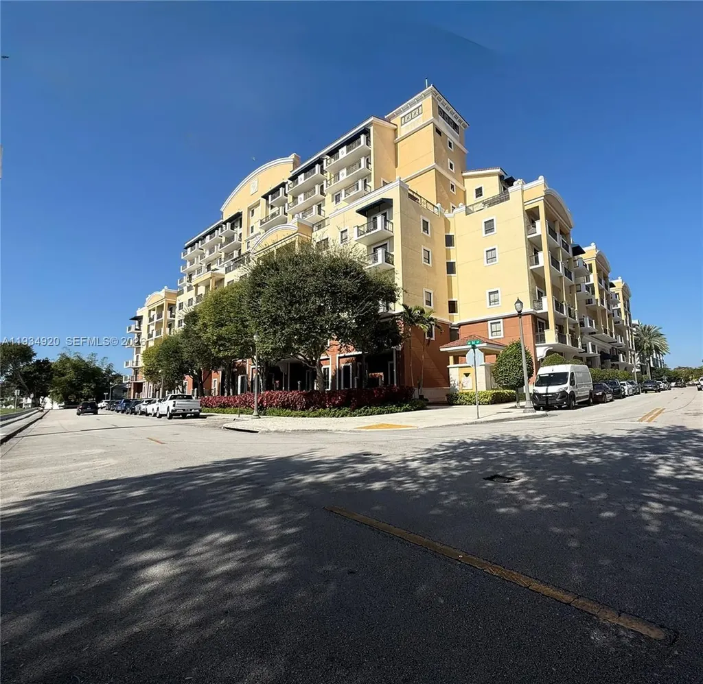 8395 SW 73rd Avenue Miami FL 33143