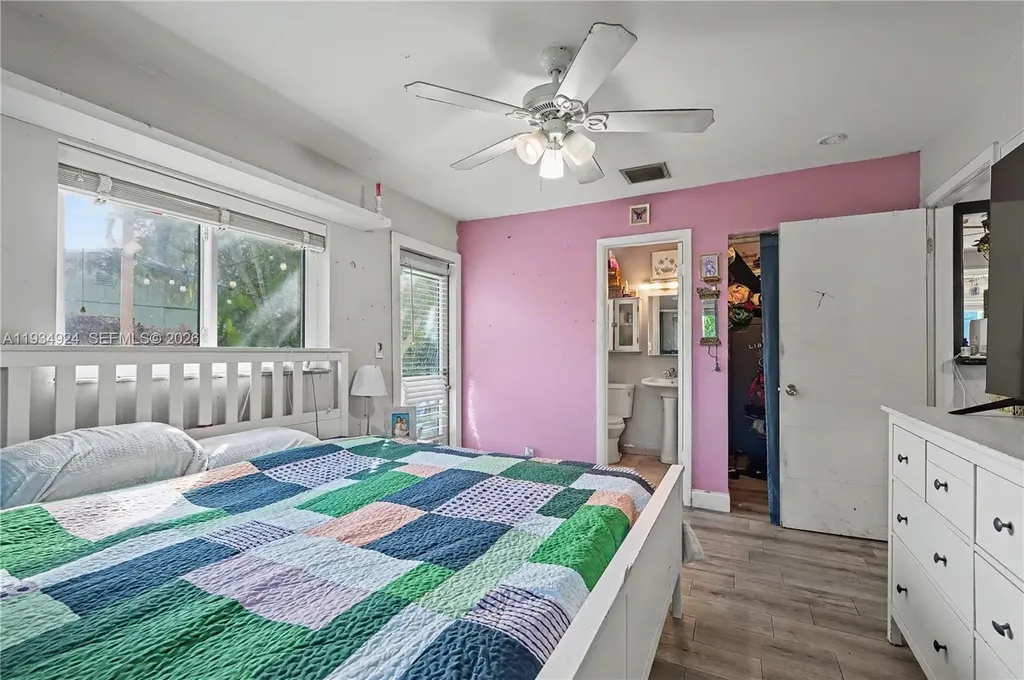 2864 SW 16th Street Fort Lauderdale FL 33312