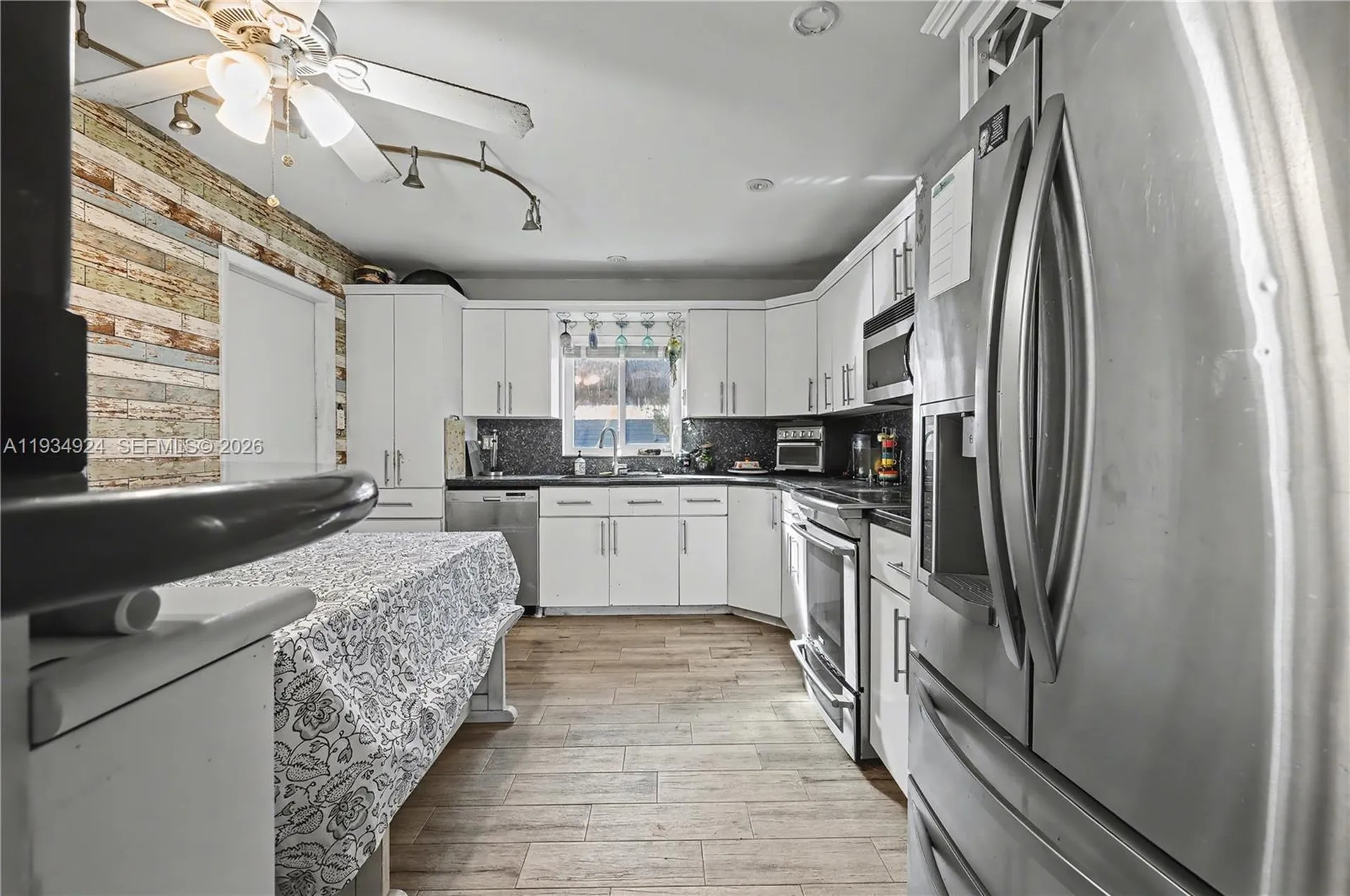 2864 SW 16th Street Fort Lauderdale FL 33312