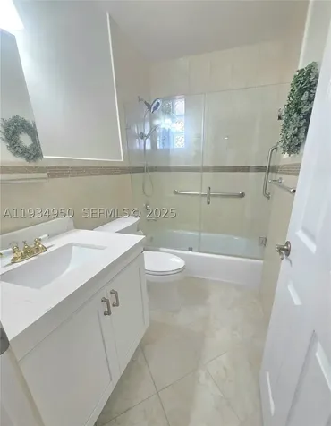 16422 NW 83rd Place Miami Lakes FL 33016
