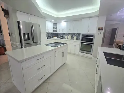 16422 NW 83rd Place Miami Lakes FL 33016