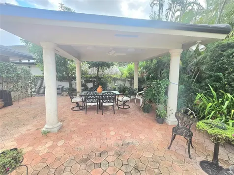16422 NW 83rd Place Miami Lakes FL 33016
