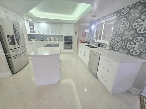 16422 NW 83rd Place Miami Lakes FL 33016