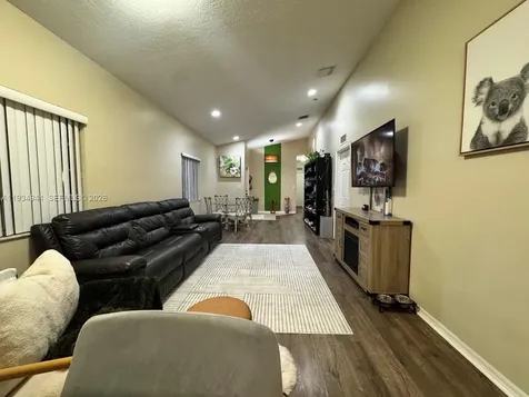 1236 NE 32nd Avenue Homestead FL 33033