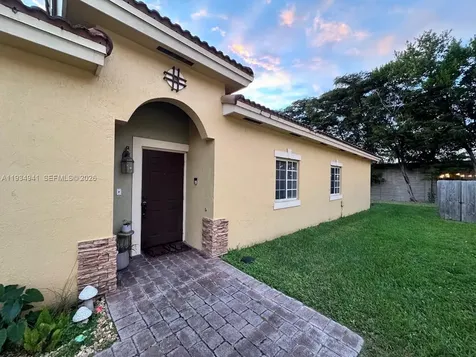 1236 NE 32nd Avenue Homestead FL 33033