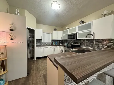 1236 NE 32nd Avenue Homestead FL 33033