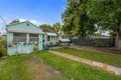 1911 NW 52nd Street Miami FL 33142