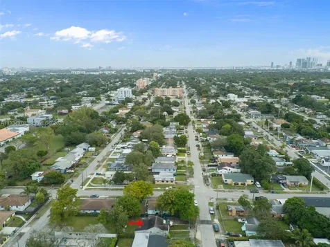 1911 NW 52nd Street Miami FL 33142