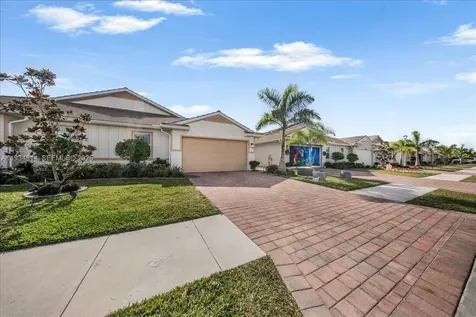 1074 Enbrook Loop Naples FL 34114