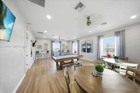 1074 Enbrook Loop Naples FL 34114