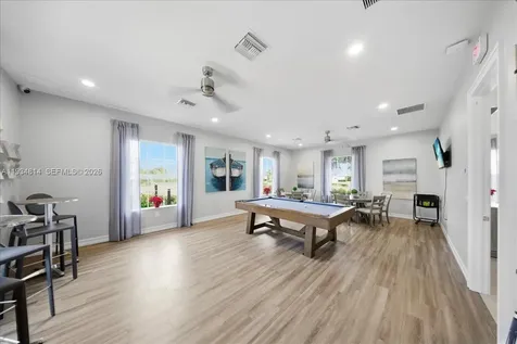 1074 Enbrook Loop Naples FL 34114
