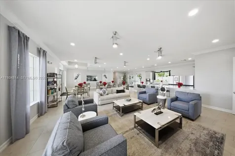 1074 Enbrook Loop Naples FL 34114