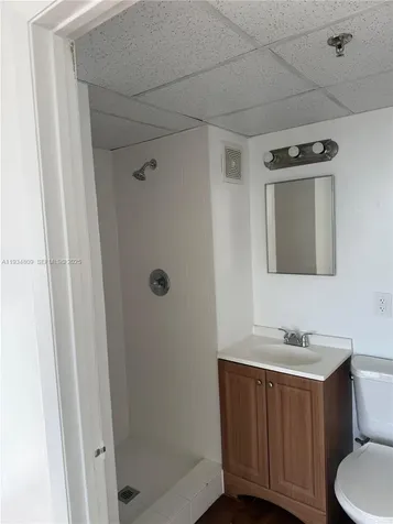 800 Washington Avenue Miami Beach FL 33139