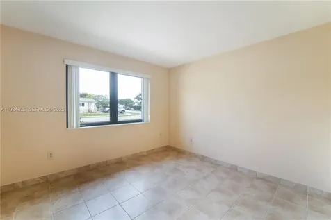 9660 SW 105th Avenue Miami FL 33176