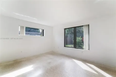9660 SW 105th Avenue Miami FL 33176