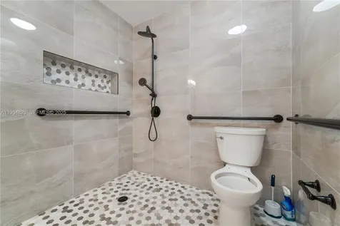 9660 SW 105th Avenue Miami FL 33176