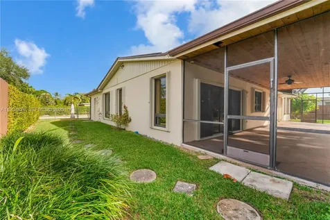 9660 SW 105th Avenue Miami FL 33176