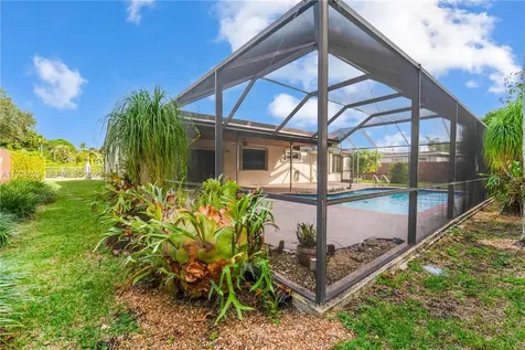 9660 SW 105th Avenue Miami FL 33176