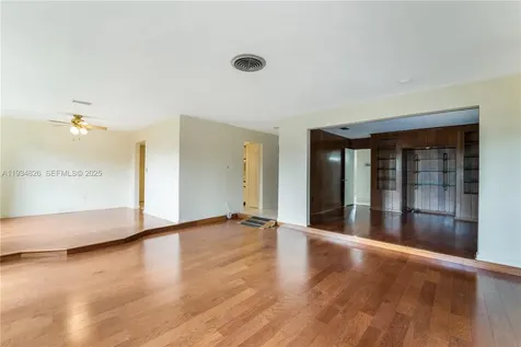 9660 SW 105th Avenue Miami FL 33176