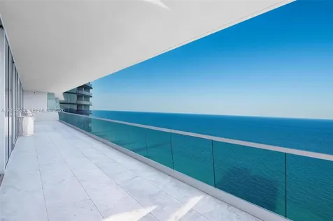 18501 Collins Avenue Sunny Isles Beach FL 33160